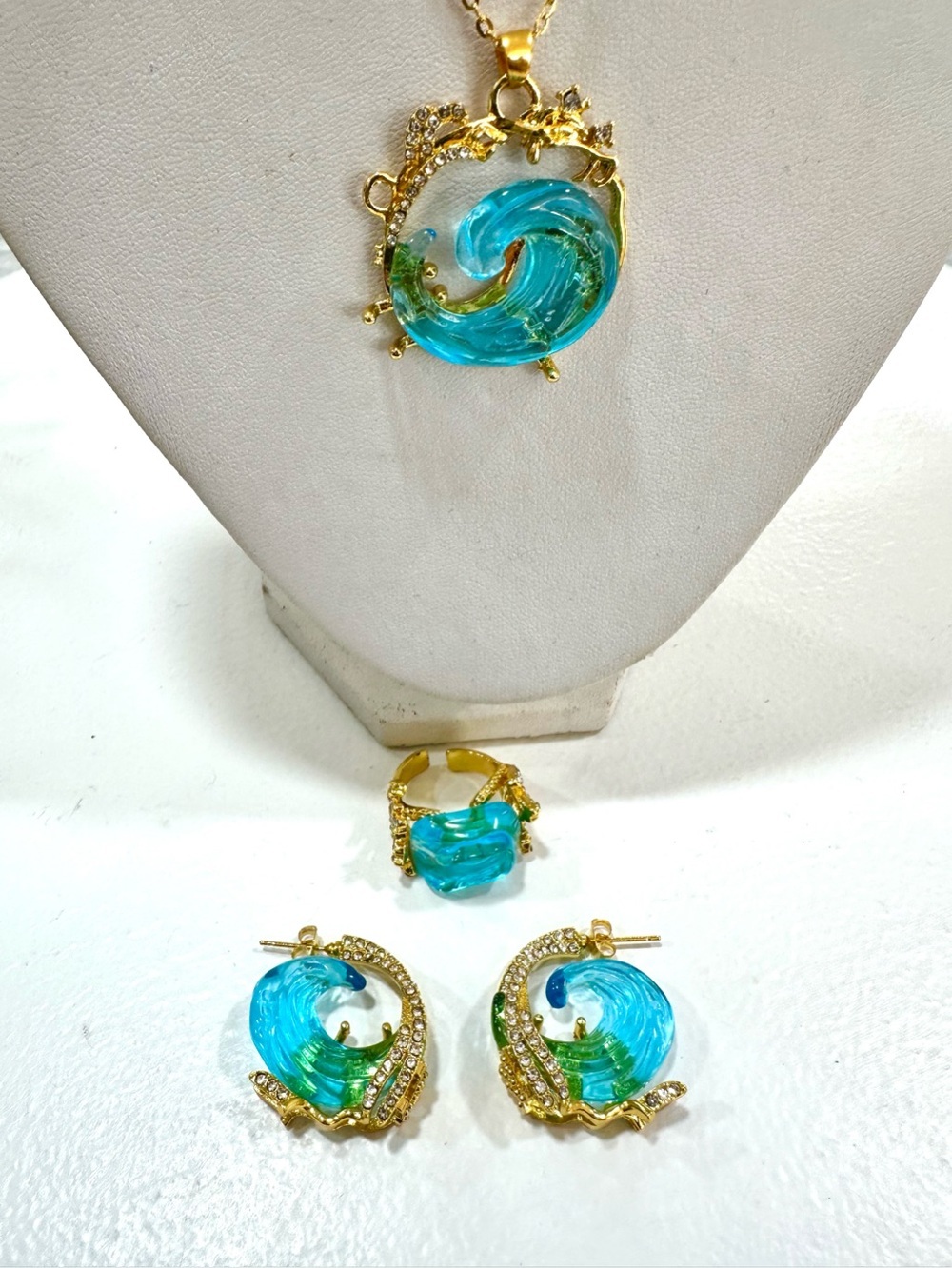 🌊 Oath Blue Wave Resin Gold tone Necklace Earrings and Adjustable Ring